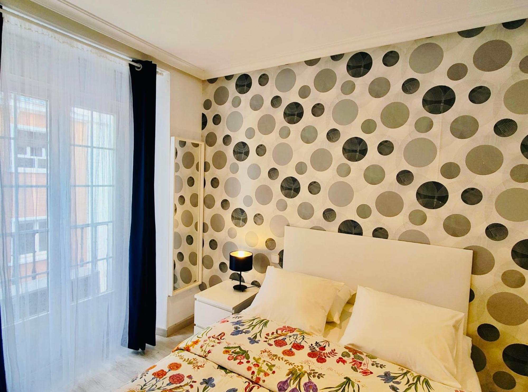 Apartamento En Pleno Centro De - Gran Via - Callao - Sol
