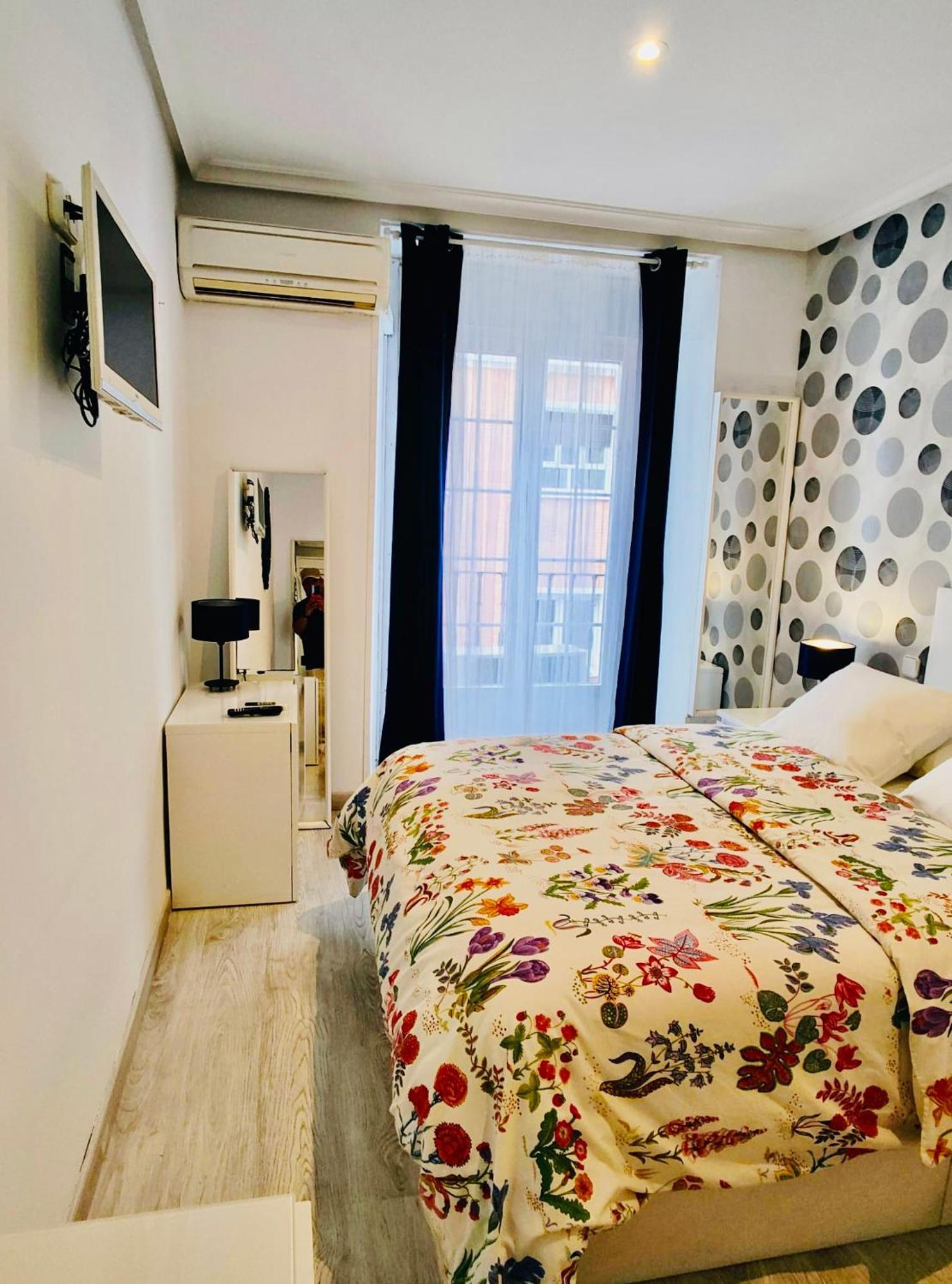En Pleno Centro De - Gran Via - Callao - Sol Apartamento Madrid